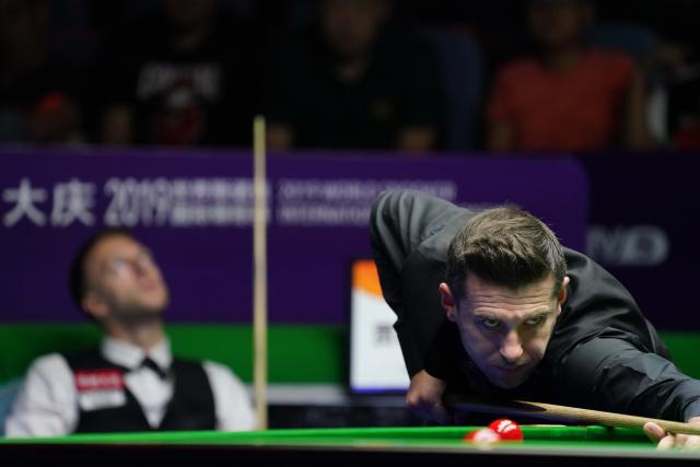 赫内斯：凯恩会在拜仁踢到2027年，在伦敦时他要靠保镖生活